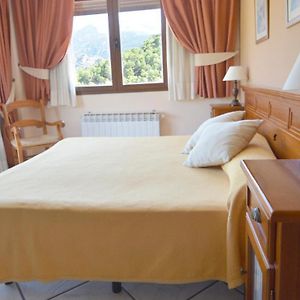 Habitación Estándar con Cama Queen